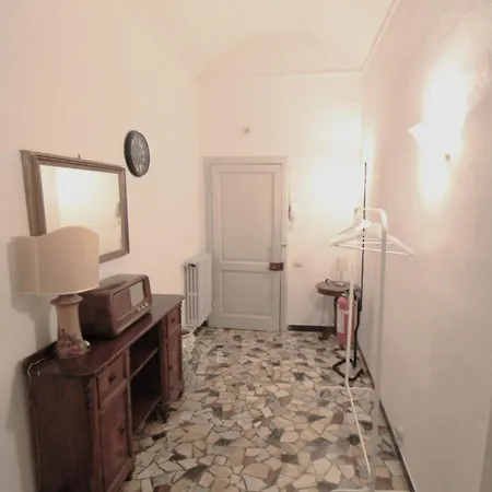 The House Of Painting Апартаменты