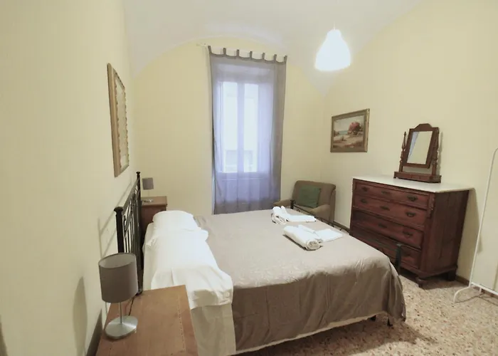 The House Of Painting *