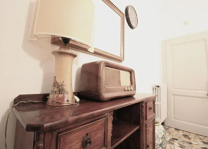 The House Of Painting Apartment *