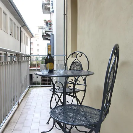 The House Of Painting Apartament Siena